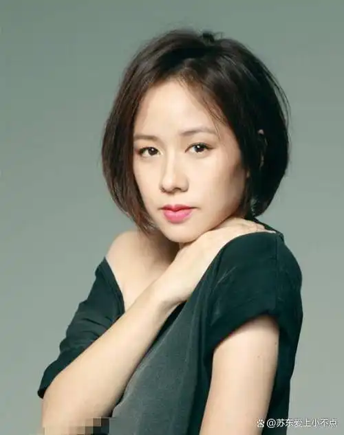 封7年,深陷"小三门"的林嘉欣,隐退5年后,夺金马奖大满贯