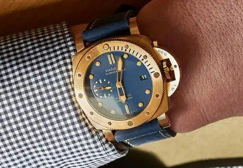 欧米茄海马300米 vs 沛纳海1074