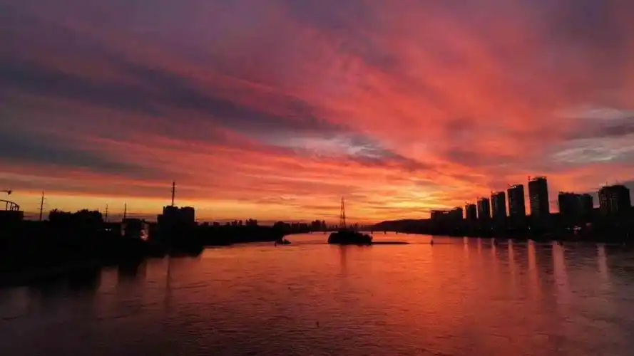 抖音最火晚霞日落美景,高清壁纸,风景图片-回车桌面