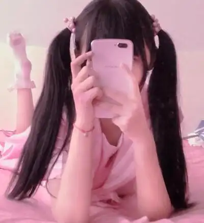 真人双马尾软妹头像