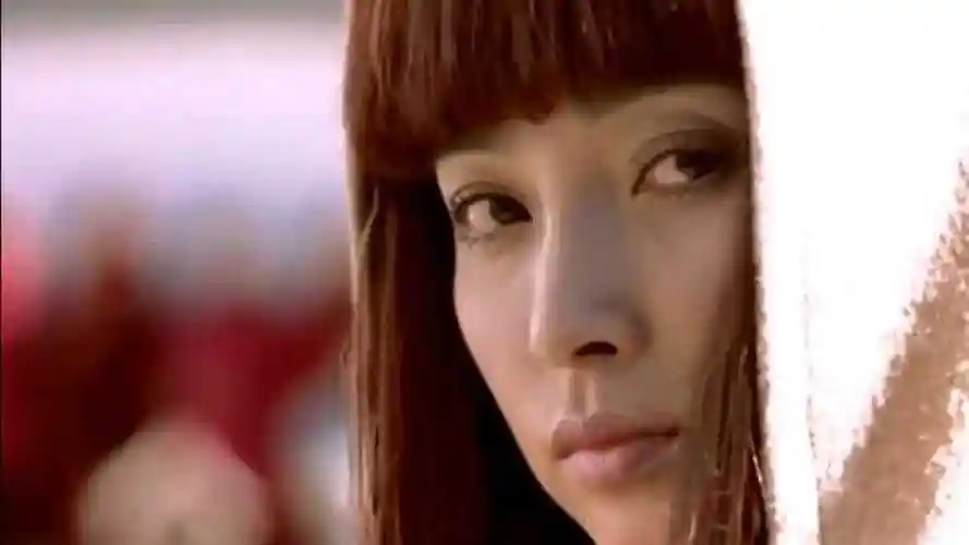 天下无贼:李冰冰经典侧颜杀,天下无贼里这段戏,太惊艳了!