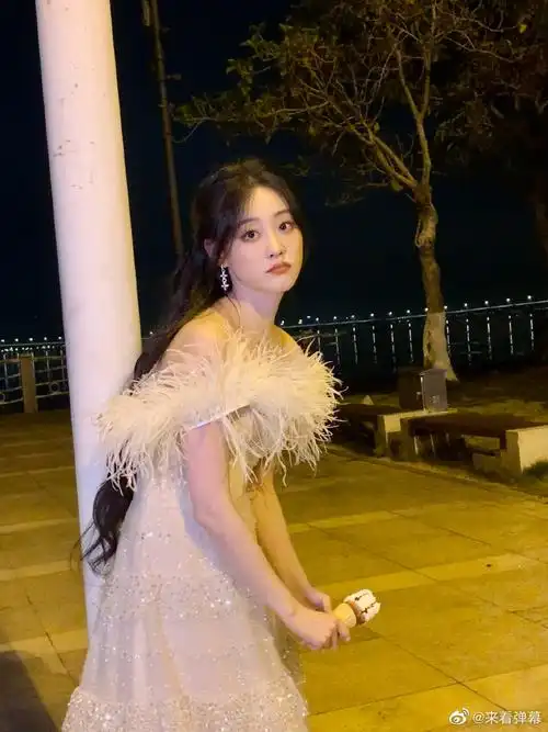 祝绪丹四月美照##祝绪丹日常照片