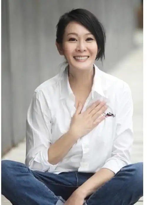 奶茶刘若英爱上陈升错过黄磊如今直言已分居没离婚