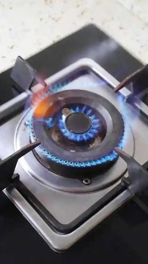 教你做一个简易的煤气灶点火器不花钱又实用