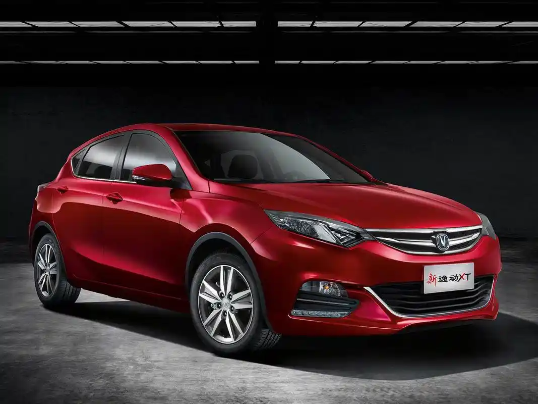 新长安逸动xt动力足够燃烧你心中的激情