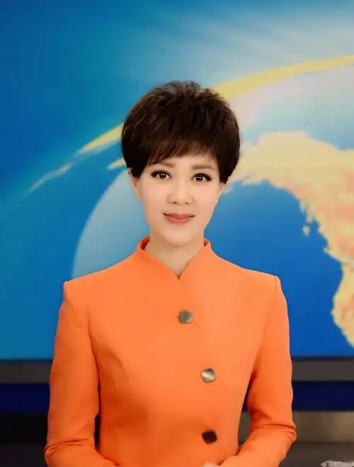 其实,文静换发型已经换过n多次了,但每次换过之后,都会让人感觉这是