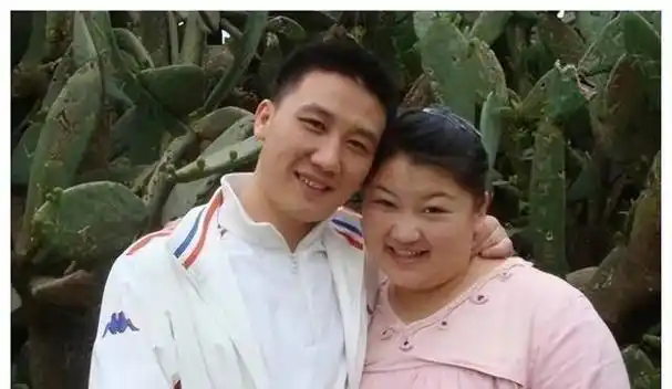 杨树林:独自带女儿苦等胖丫,如今妻子出狱两年后,他们怎样了?