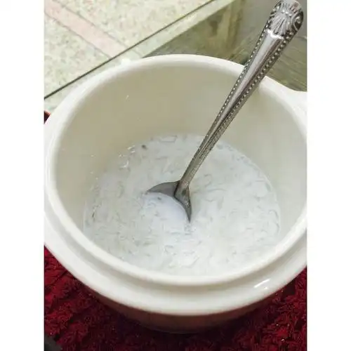 大葱的肥肥做的椰汁炖燕窝