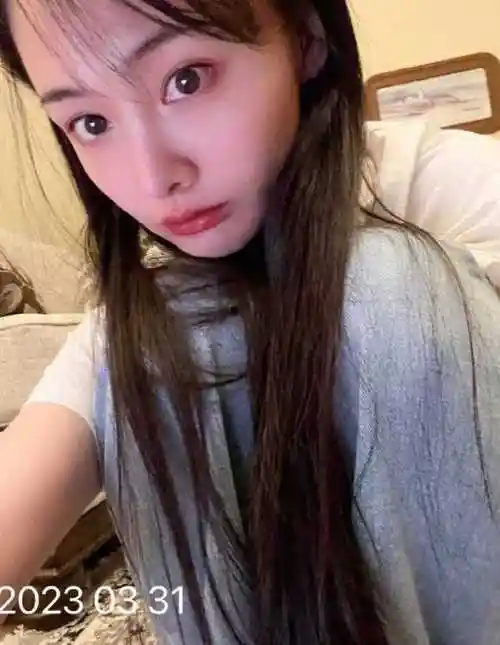 郑爽已成老赖被法院正式公告一家人在美国生活现状被曝光