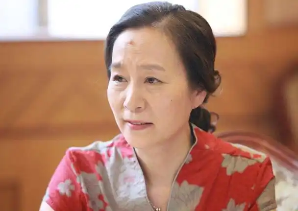 吕中74岁成影后丈夫同六小龄童拜把子女儿是航天工作者