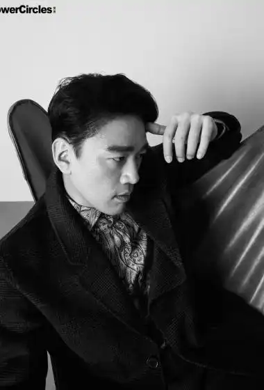 王耀庆童趣时尚大片写真图片89