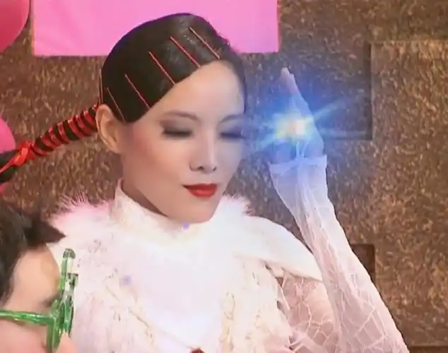 萌学园 #阴森女王74  阴森女王,原称阴森女公爵.