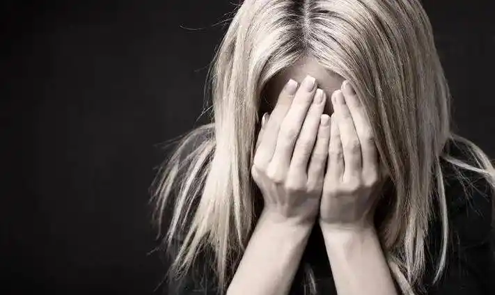 中国姑娘一婚嫁印度小伙,7年后嫁中国男人,盛赞中国