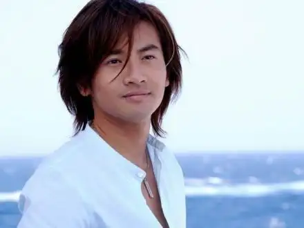 苏有朋40岁被赞童颜 明星逆生长保养经