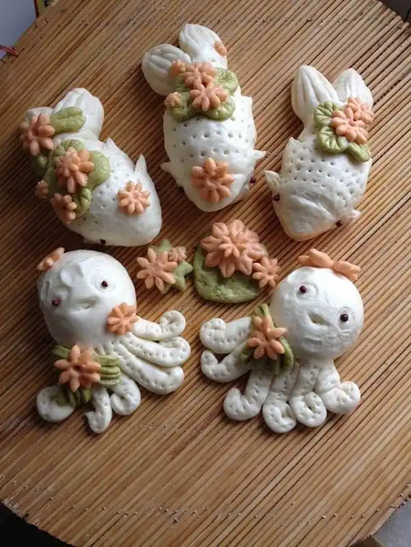 第四款:小花造型的面食 捏的小花造型,盛开的花朵.