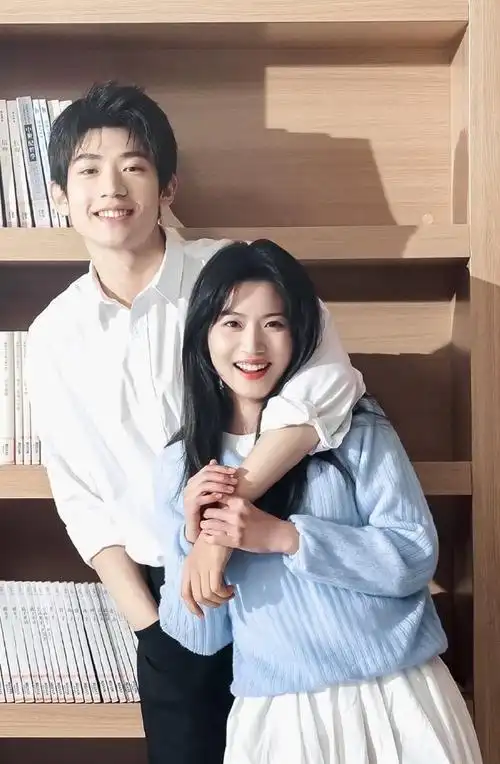 时光与他恰是正好收官##时光与他恰是正好全员随份子