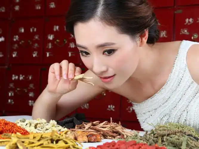 汤晓菲魅力写真