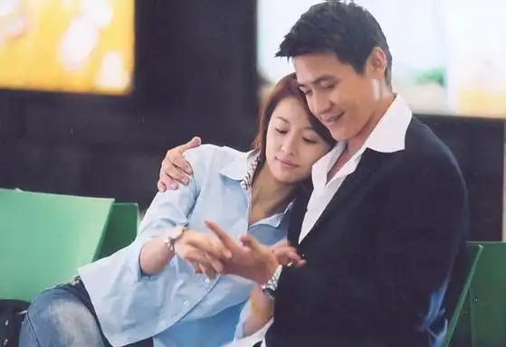 重温《男才女貌》,苏拉很爱邱石,她为何还要逃婚?终于懂了