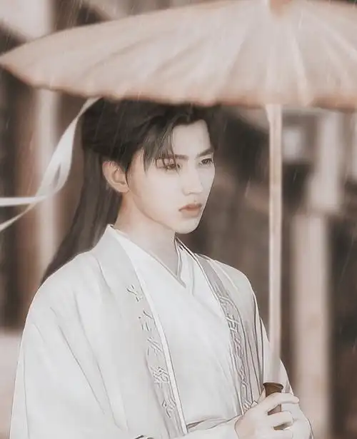 原创蔡徐坤古装亮相被捧出演天官赐福可朱颜曾否认过他的脸