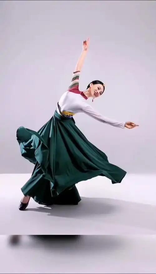 藏族舞舞姿造型 中国风 古典舞 中国风 #最强编舞-舞蹈视频-搜狐视频