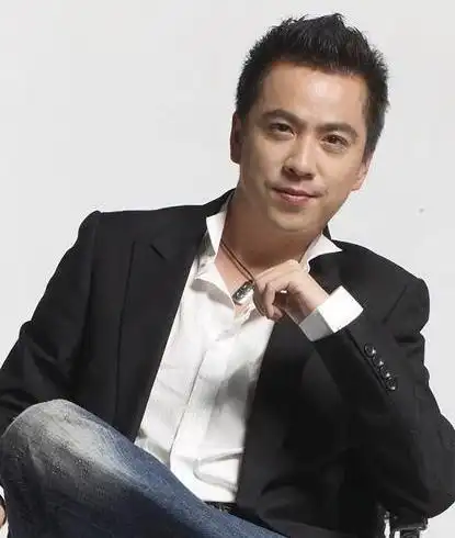 被曝肮脏交易华谊王中磊称随便爆习惯了