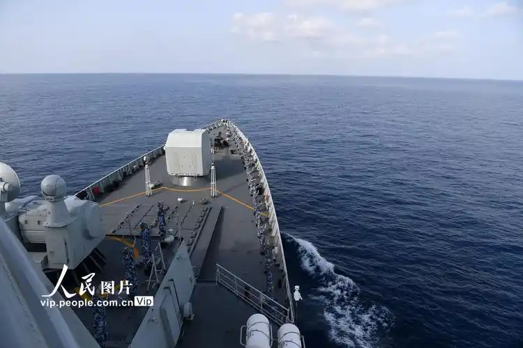 海军第3435批护航编队亚丁湾分航