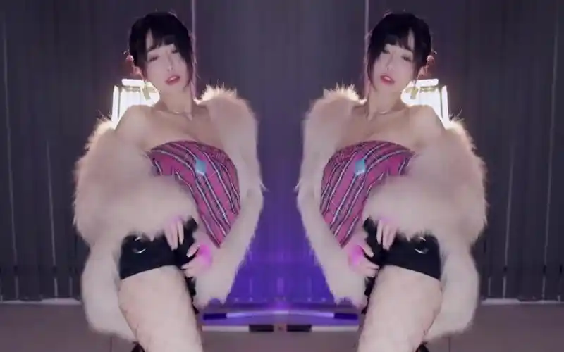 【小深深儿】《party train》(开火车)2021-12-16舞蹈集锦_哔哩哔哩