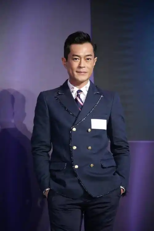 53岁古天乐近照遭吐槽凶神恶煞,被质疑打针拉皮过度导致医美失败