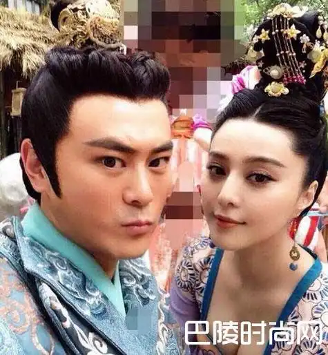 范冰冰对李解的评价是什么?昔日亲密剧照曝光