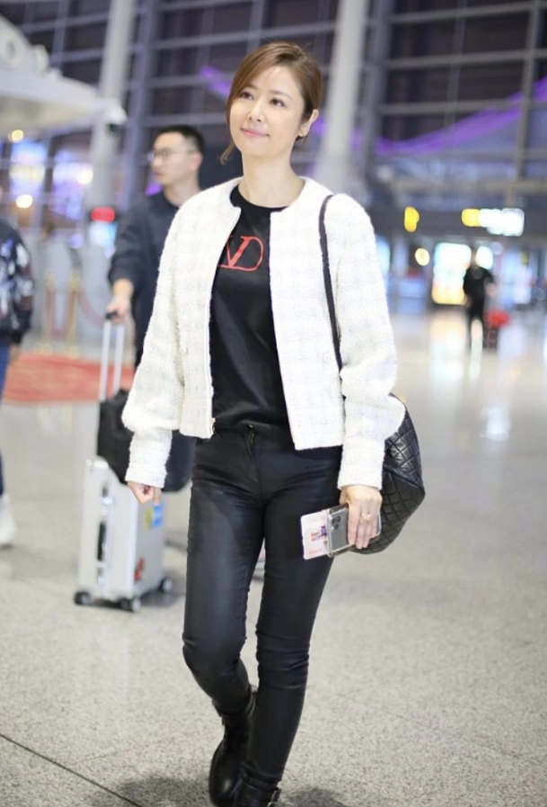 林心如还让不让女生活45岁学00后穿无痕裤秀电棒腿惹人羡