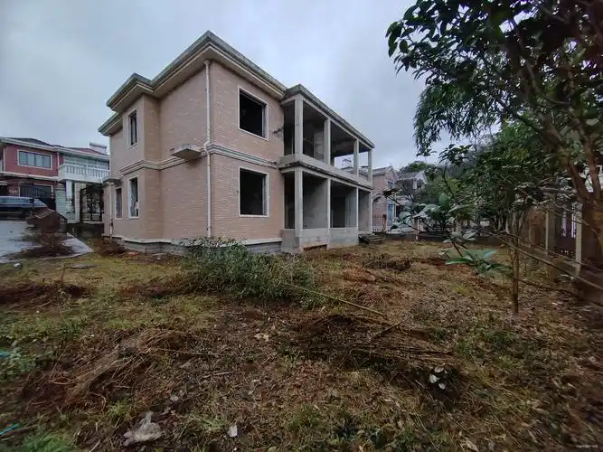 土建全部做好,锦绣花园(别墅)二手房,880万,5室3厅,4卫,240平米-南京