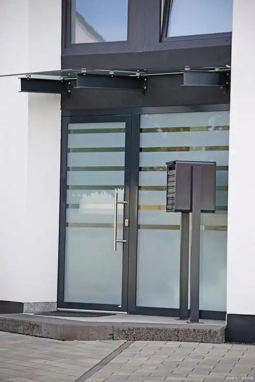 地弹门维修-地弹簧门维修