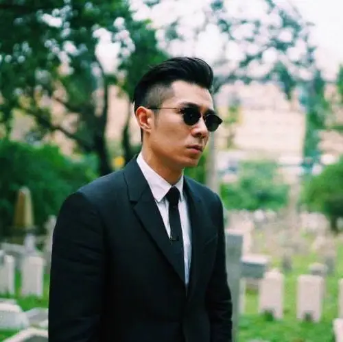 周柏豪 保存图片别忘了随手赞一下哟谢谢大家的支持.男生头像