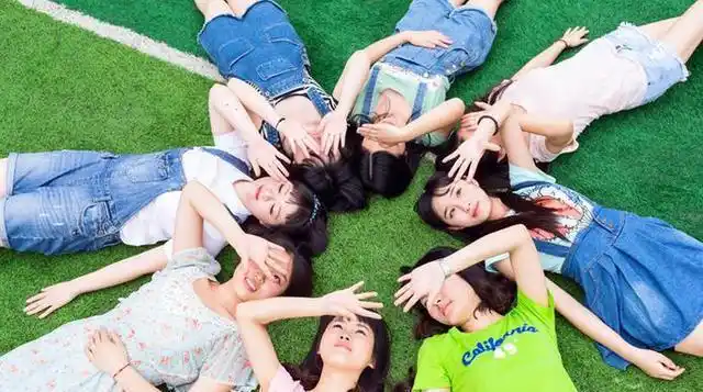 集体照队形怎么站试试这几种搞笑不失创意好看又有趣的队形