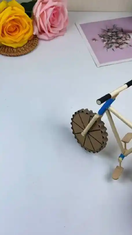 自行车手工 快递箱子和一次性筷子不要丢,教你几步做好玩的自行车,做