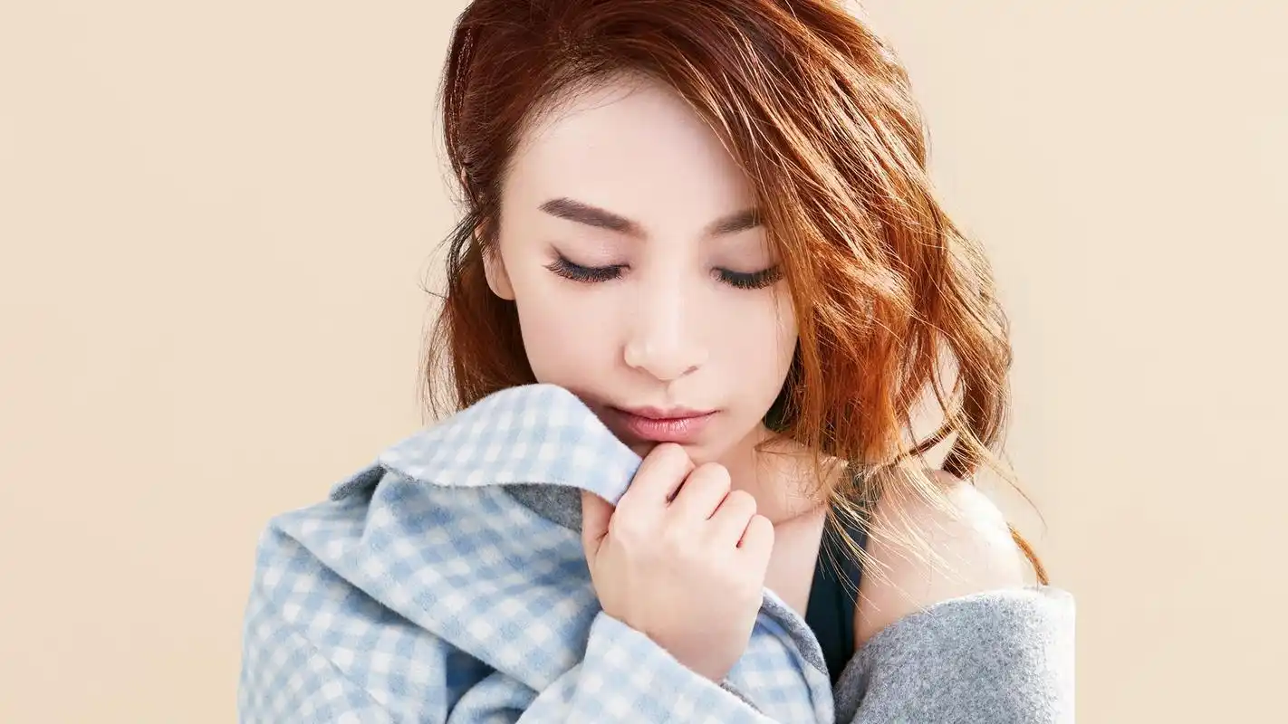 田馥甄是著名的台湾组合she的成员之一. 转载自百家号作者:小裁缝鲲鹏