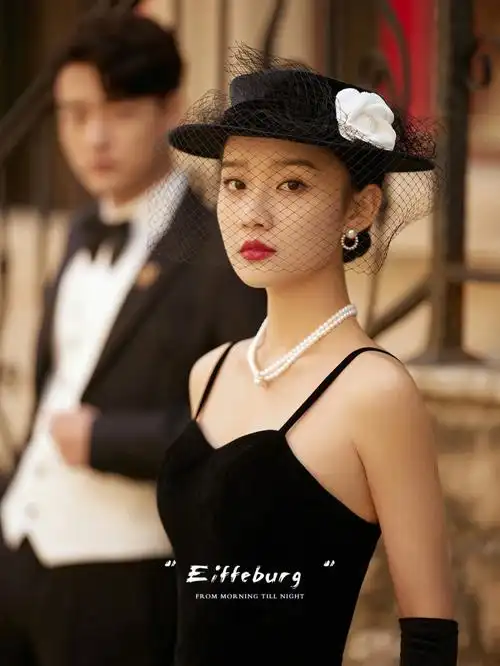 谁能拒绝优雅又高级的法式赫本风婚纱照呢