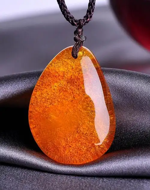 天然带皮原石琥珀项链(附证书)