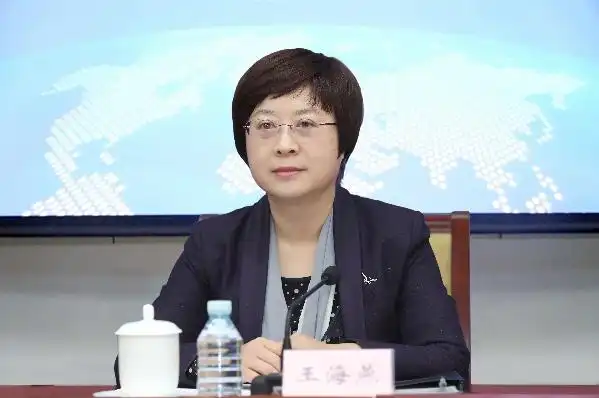 高地——专访中共甘肃省委教育工委书记,省教育厅党组书记,厅长王海燕