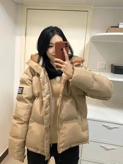 burberry卡其色羽绒服冬天穿超好看