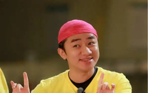 王祖蓝为何在《跑男》中总是戴着头巾? 不为保持发型而有其他深意