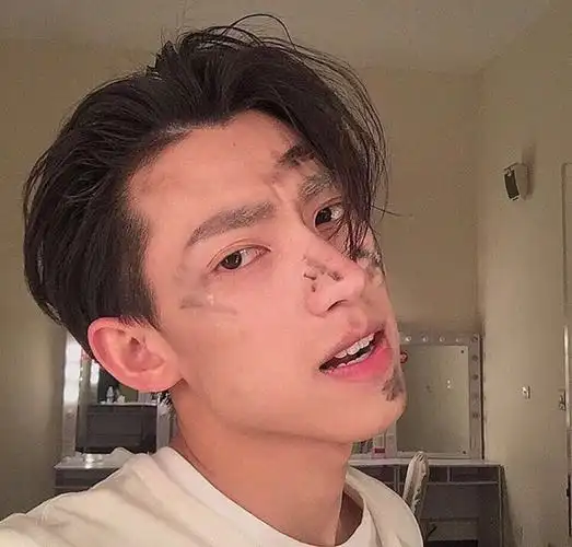 男生头像/韩系头像/高清头像