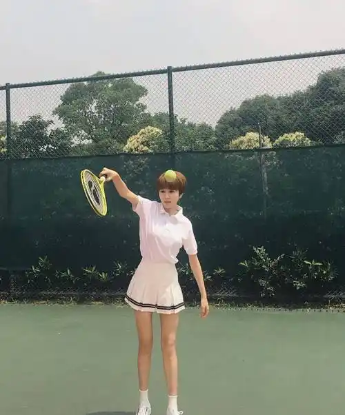 图集:公主依然少女范,无可挑剔的美,姜妍_身材_长发_短发