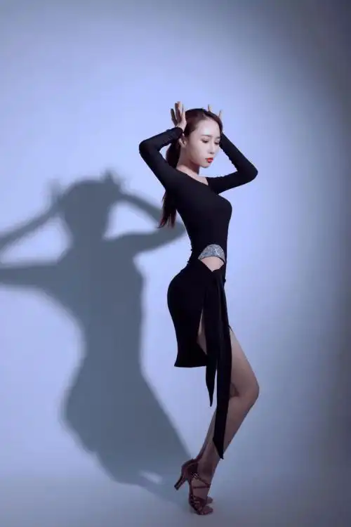 今日份课程拉丁舞约起来