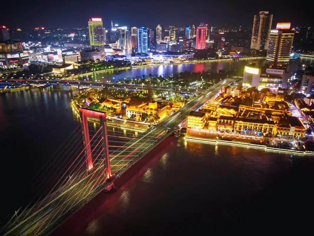 宁波老外滩夜游旺