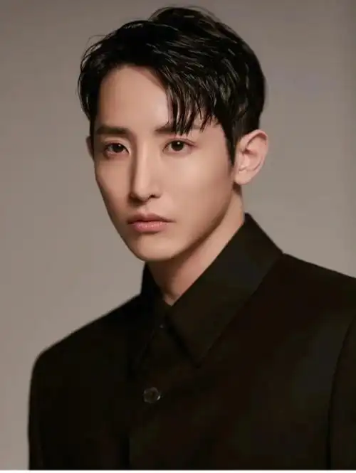 苏荷李洙赫咋可以这么帅这么完美的男人