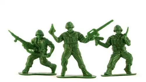 《玩具兵大战》:这些家喻户晓的绿色小兵人变成游戏后还挺好玩的