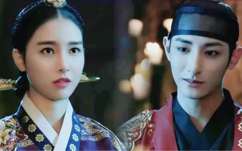 夜行书生|| #李洙赫# #金素恩# #鬼玲夫妇# 混剪(上)_哔哩哔哩 (゜-゜