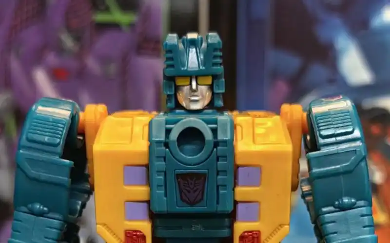 变形金刚每日分享 狂派龙头部队 无赖兽