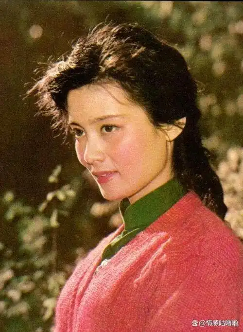 说到潘虹,留给年轻人的印象,大多是各种家庭剧里的"恶婆婆"形象.